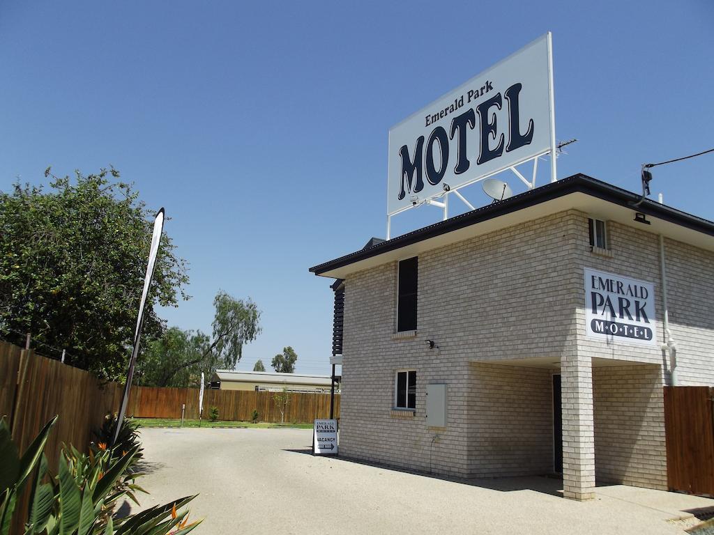 Emerald Park Motel Ngoại thất bức ảnh